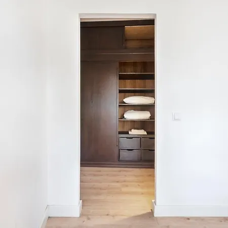 Apartment Comfy By Olala Homes